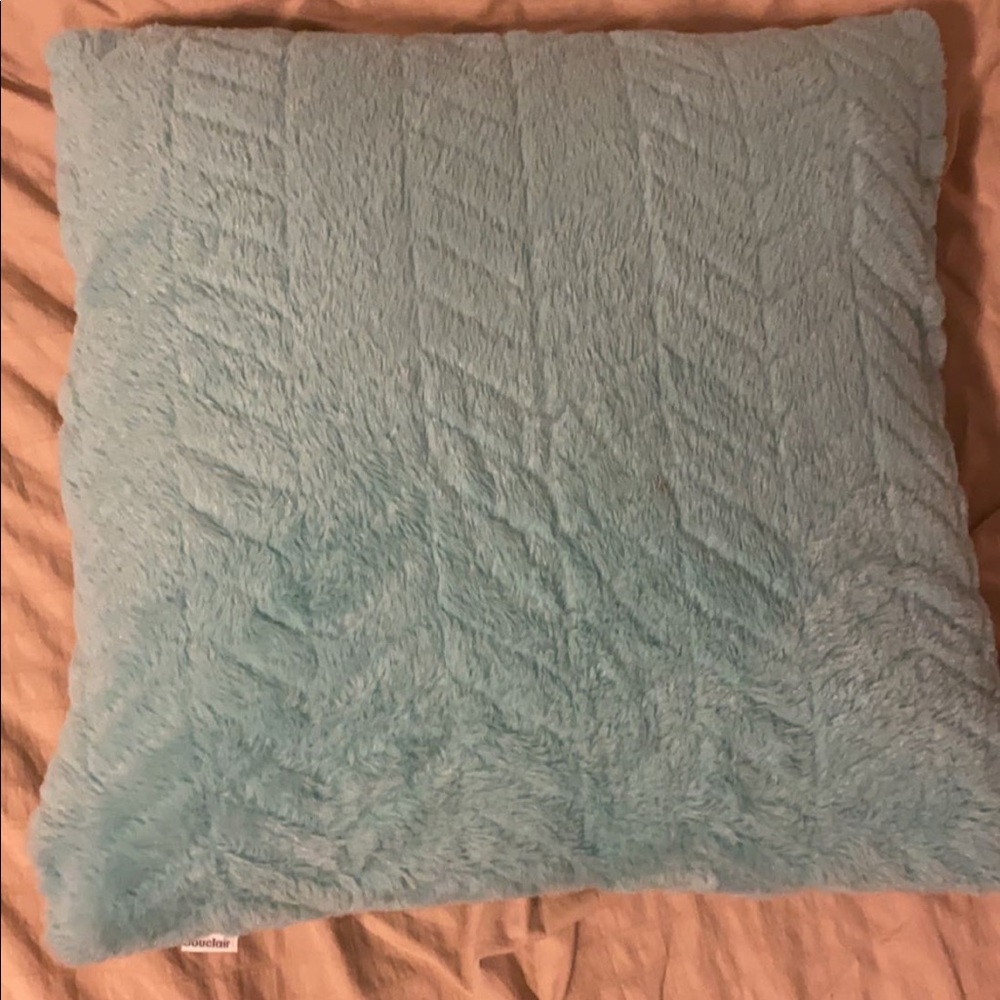TURQUOISE PILLOW